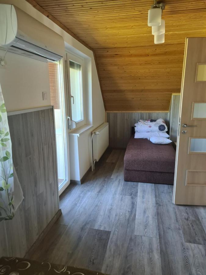 Villa Vaddinszo Lak Kiskunmajsa Esterno foto